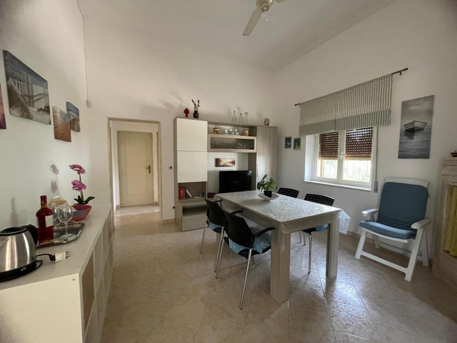 Villa Carmela A San Pietro In Bevagna Exteriér fotografie